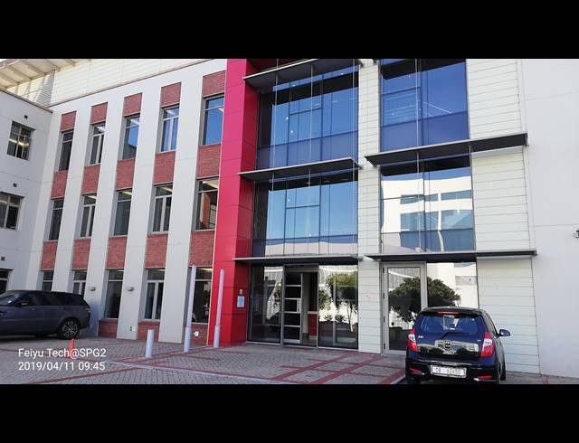 120M² OFFICE TO LET IN CENTURY CITY